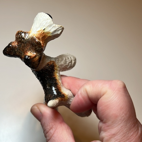 Blue Witch small fox terrier porcelain dog figurine - Picture 5 of 6